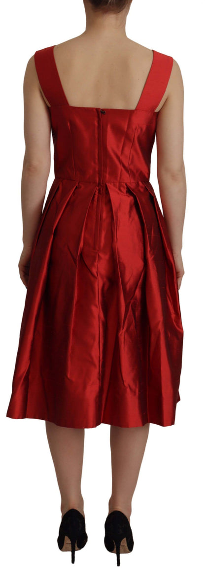 Dolce &amp; Gabbana Rotes, plissiertes Satin-Seidenkleid in A-Linie