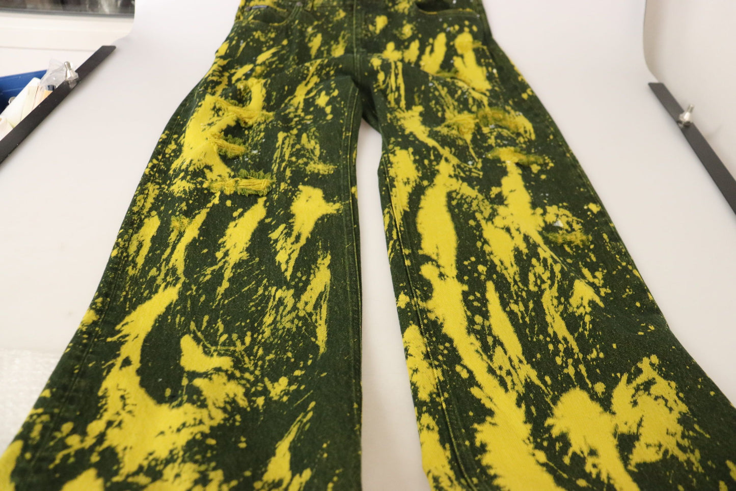 Dolce &amp; Gabbana Gelbe Tie-Dye-Hose aus Baumwolle mit hoher Taille