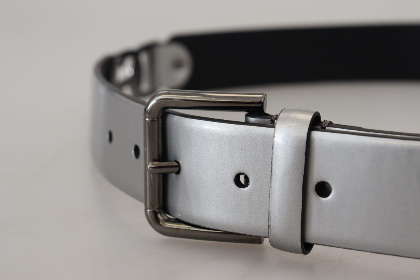 Dolce & Gabbana Chic Silver Leather Belt with Metal Buckle