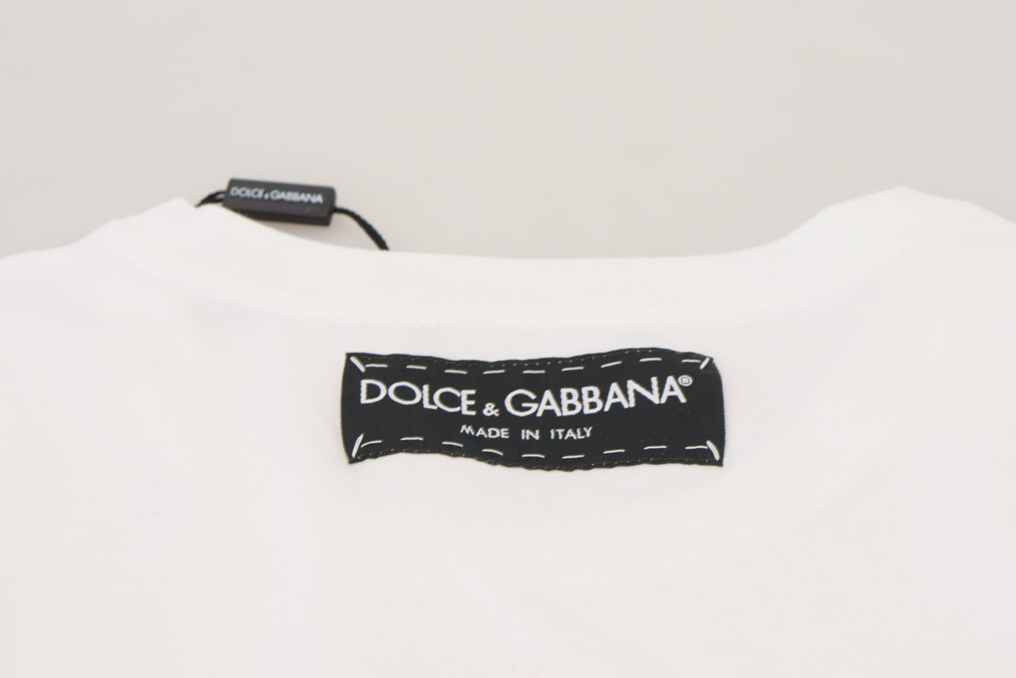 Dolce & Gabbana 티셔츠 상단 흰색 질감의 짧은 슬리브