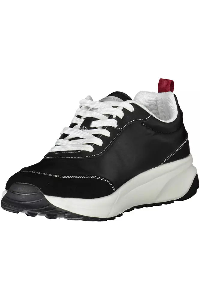 Carrera Sleek Black Sneakers with Iconic Detailing