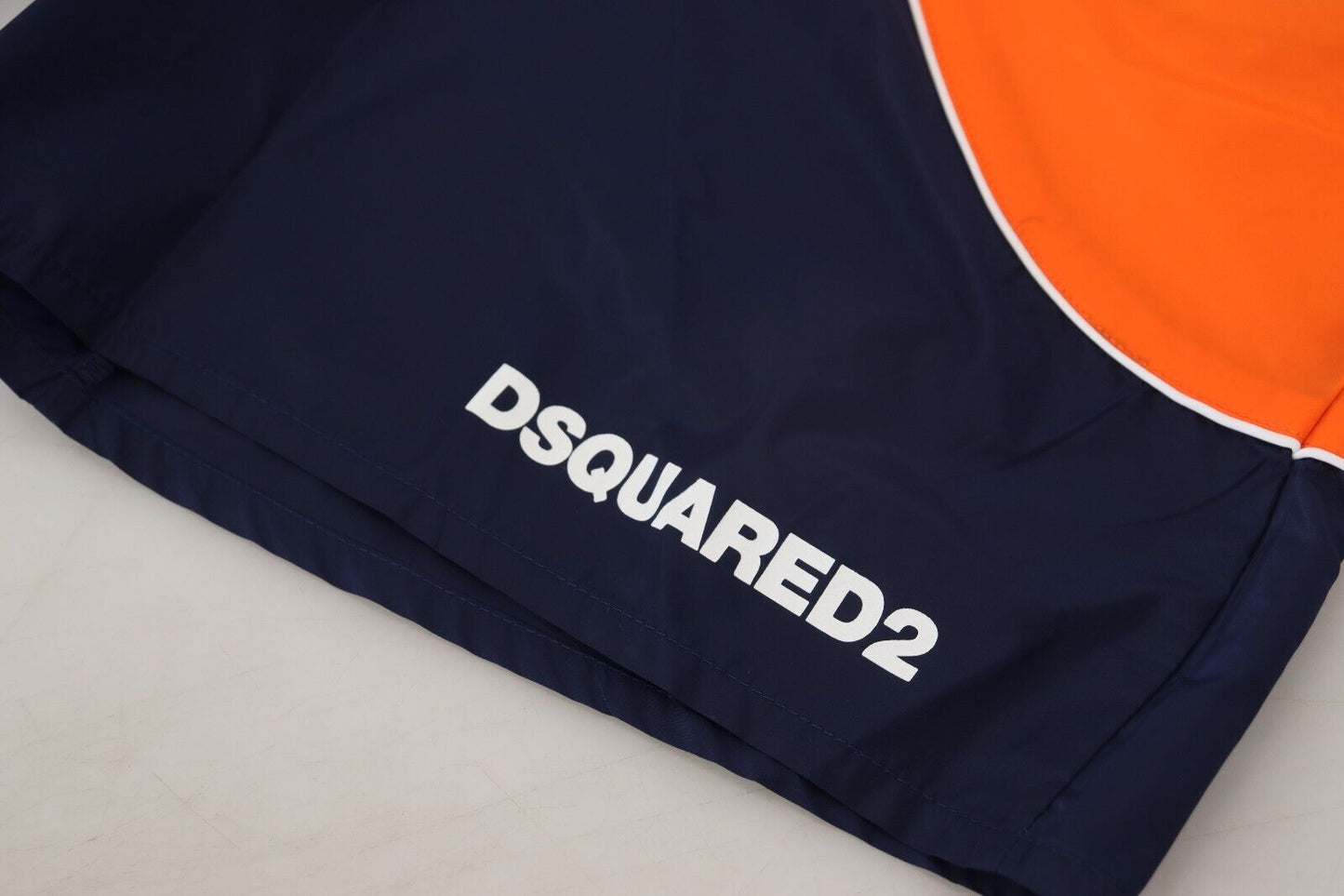 Dsquared² Herren-Bademode mit mehrfarbigem Logo-Print