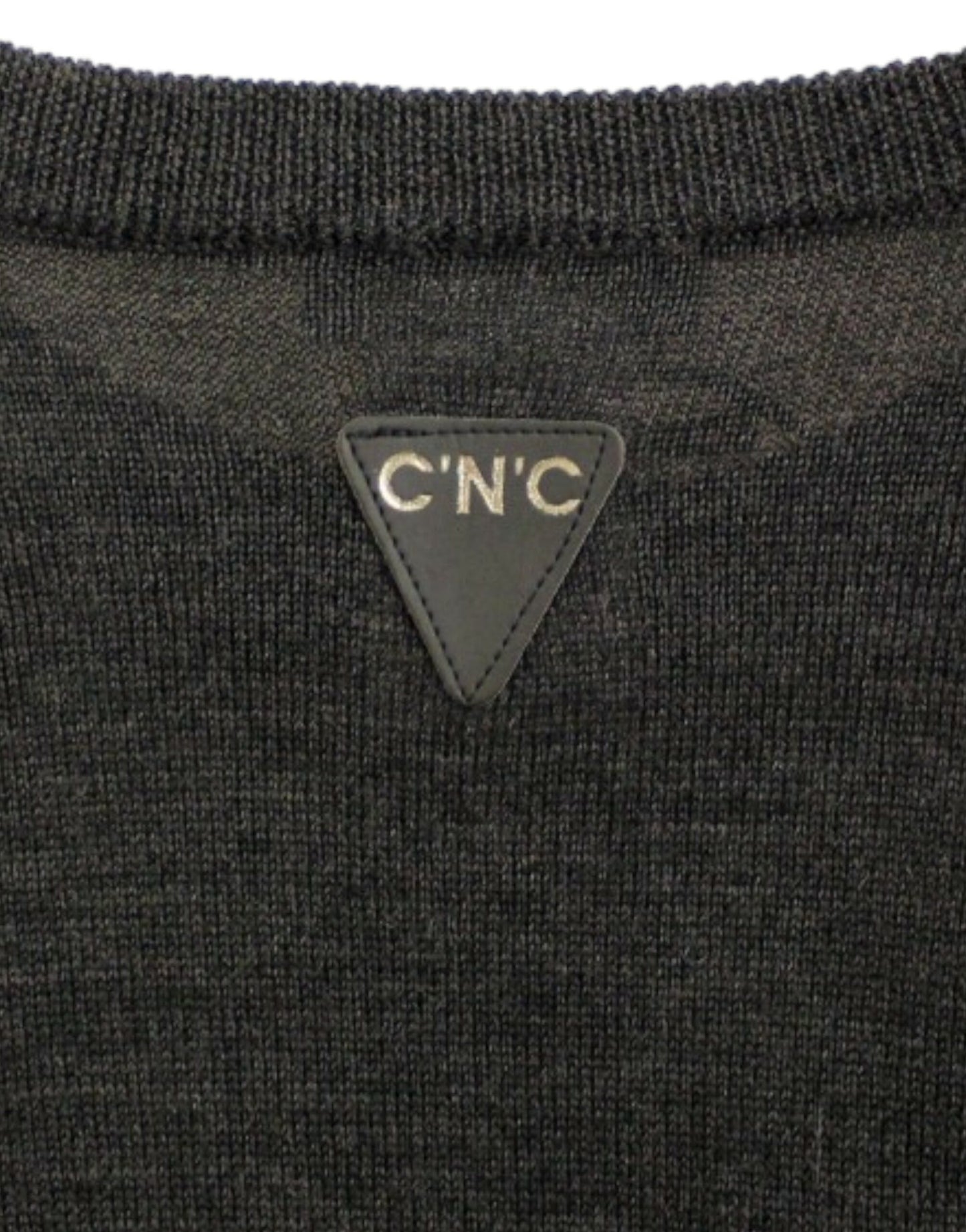 의상 National Grey Crewneck 풀오버 스웨터