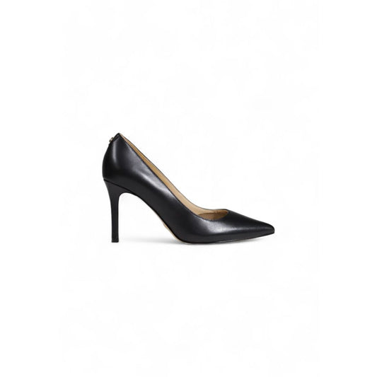 Guess Black Leather Pump